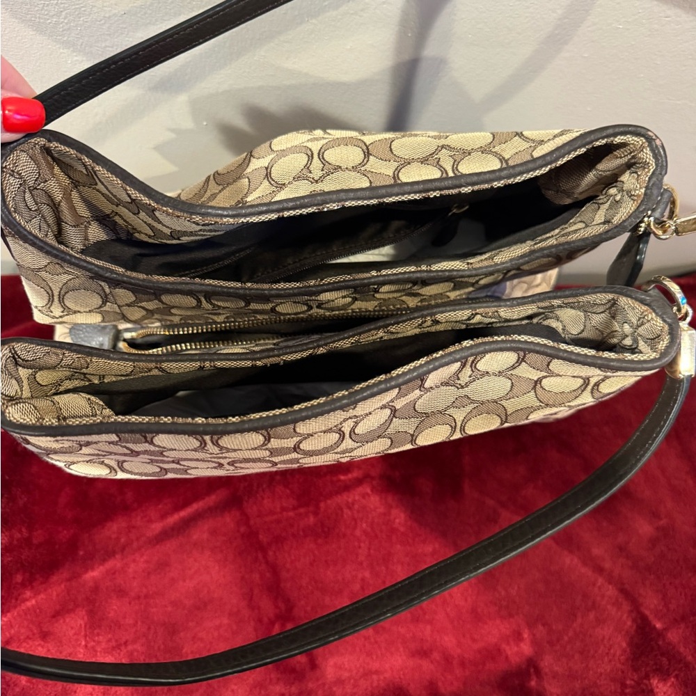 Coach Brown and Black Signature Shoulder Bag - Picture 5 of 5